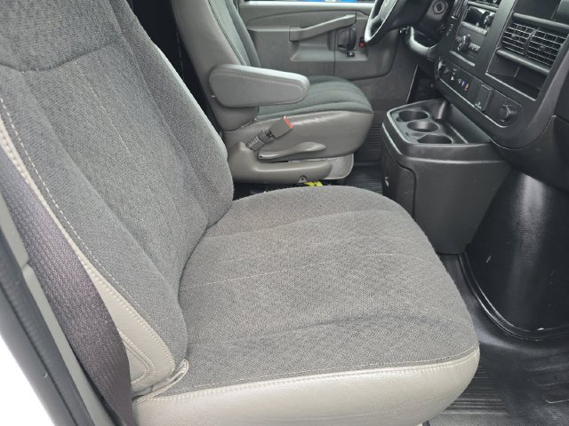 Used 2025 Chevrolet Express 2500 w/ Driver Convenience Package RWD image 15