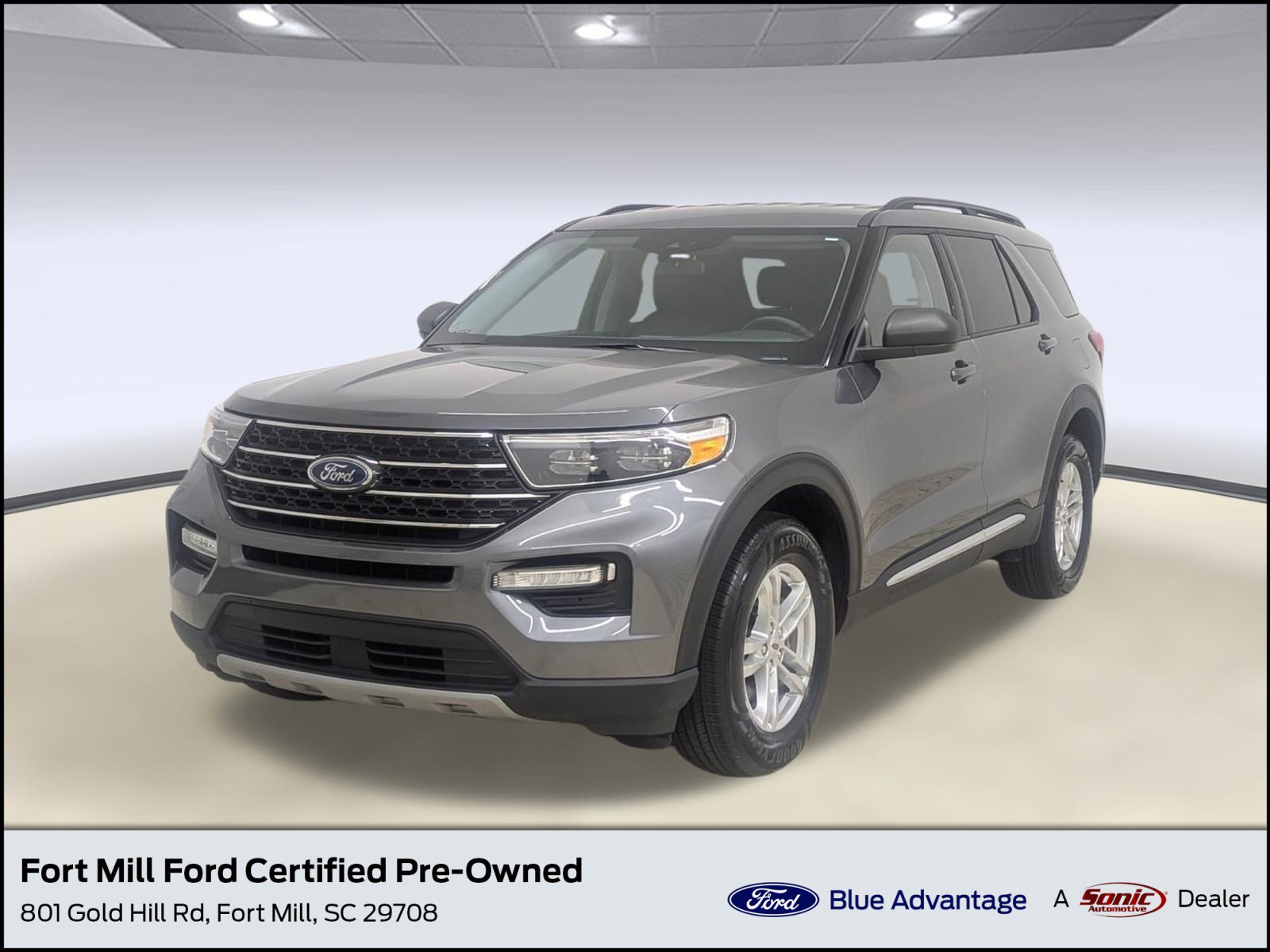 Certified 2022 Ford Explorer XLT w/ Equipment Group 202A image 1