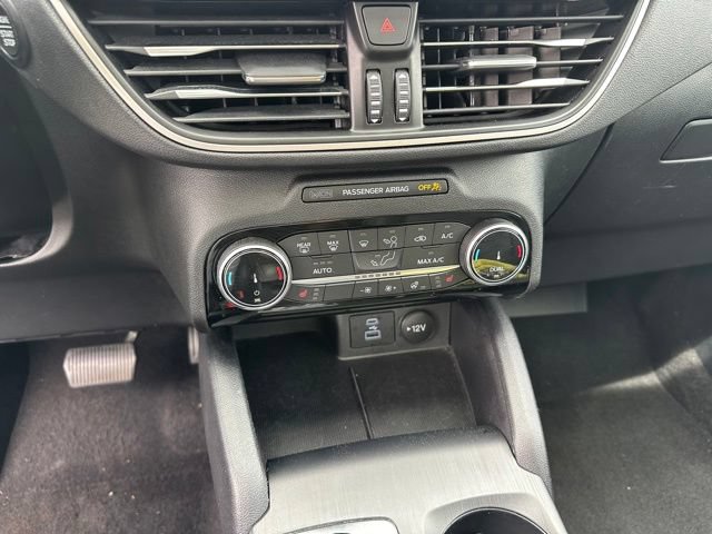 Certified 2022 Ford Escape SEL AWD/4WD image 23