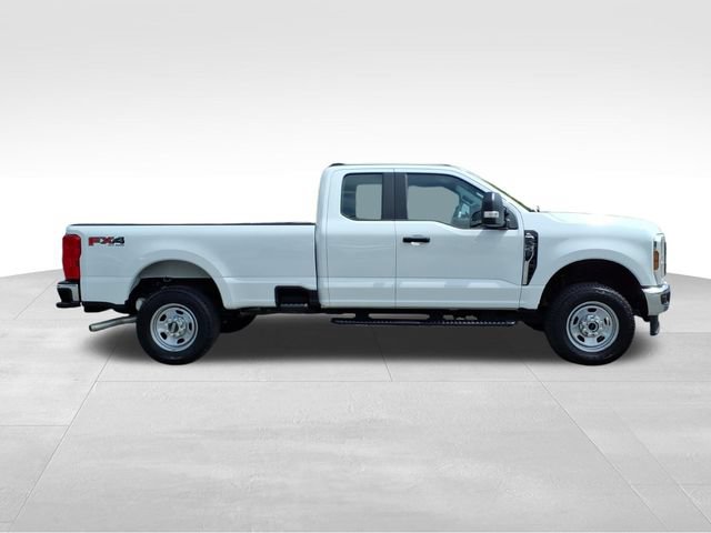 Certified 2024 Ford F350 XL w/ FX4 Off-Road Package AWD/4WD image 14