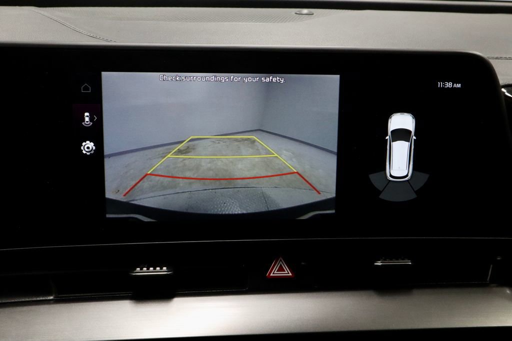 Used 2023 Kia Sportage EX image 9