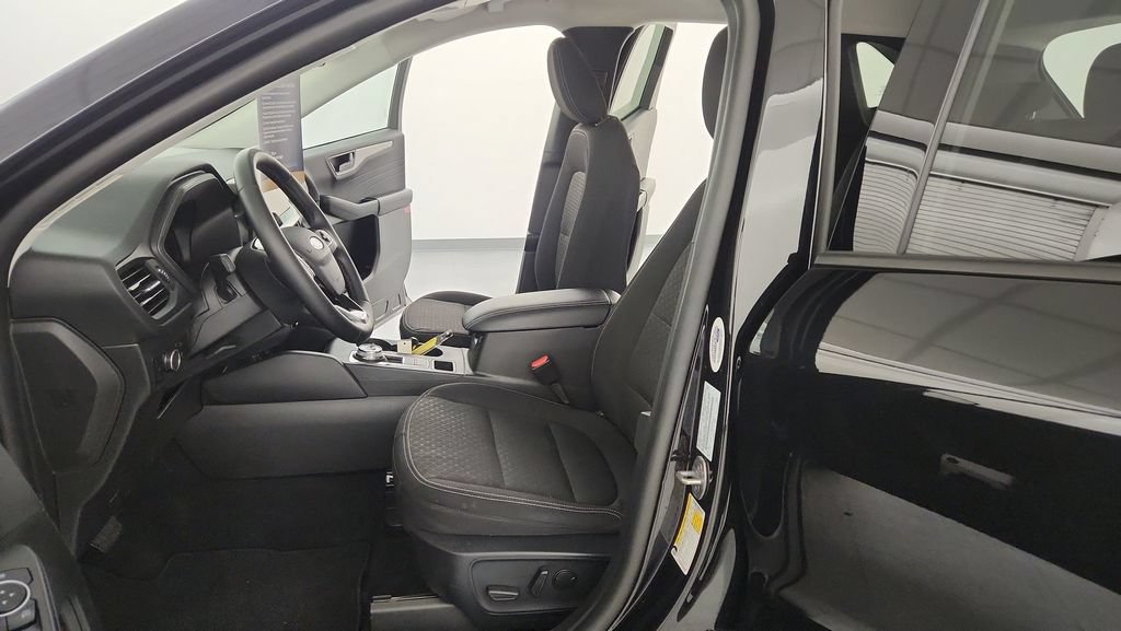 Certified 2024 Ford Escape Active w/ Tech Pack #1 AWD/4WD image 15