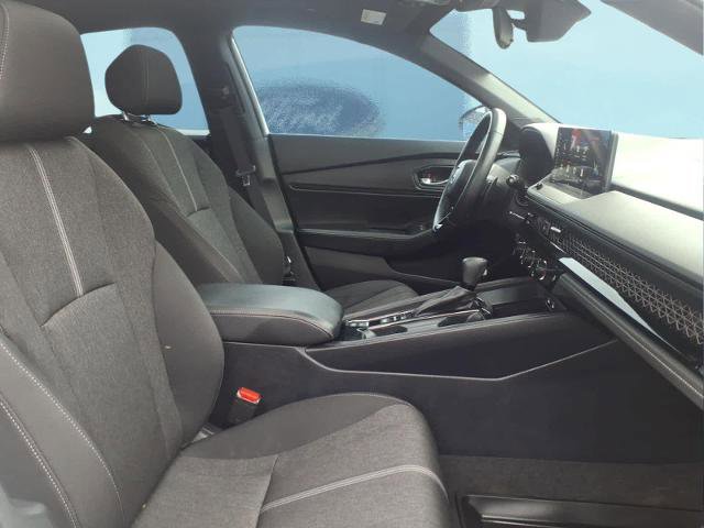 Used 2024 Honda Accord Sport image 11