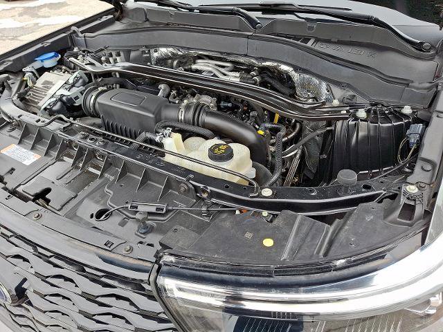 Certified 2020 Ford Explorer ST w/ Premium Technology Package image 30