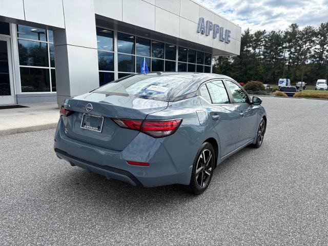 Used 2025 Nissan Sentra SV FWD image 3