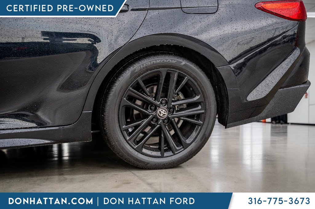 Used 2025 Toyota Camry SE FWD image 35