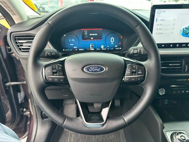 Certified 2023 Ford Escape SE w/ PHEV Premium Package FWD image 23