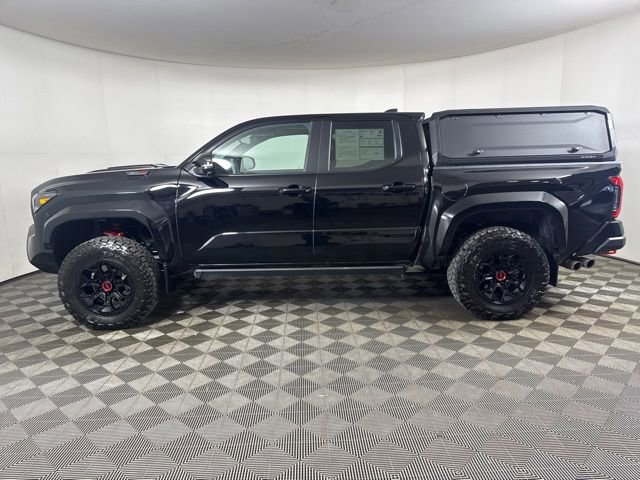 Used 2024 Toyota Tacoma TRD Pro AWD/4WD image 7