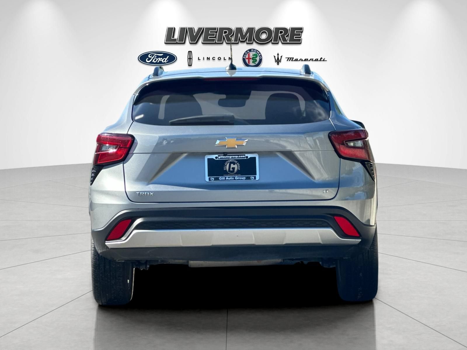 Used 2024 Chevrolet Trax LT FWD image 4