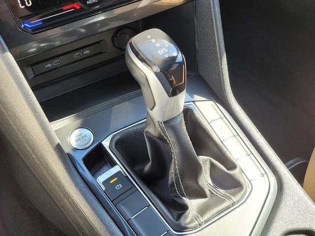 Used 2023 Volkswagen Tiguan SE R-Line AWD/4WD image 22
