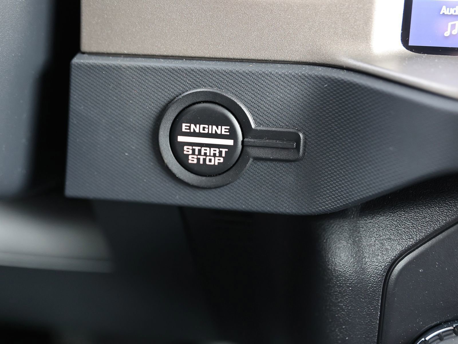 Certified 2023 Ford Bronco Raptor image 32