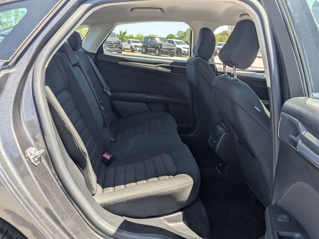 Certified 2020 Ford Fusion SE FWD image 26