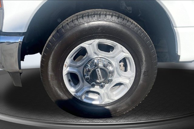 Certified 2026 Ford F350 XLT RWD image 8