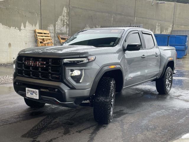 Used 2024 GMC Canyon AT4 w/ AT4 Premium Package AWD/4WD image 8