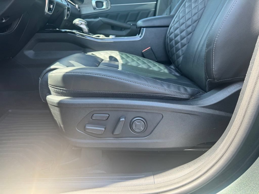 Used 2022 Kia Sorento SX Prestige AWD/4WD image 6
