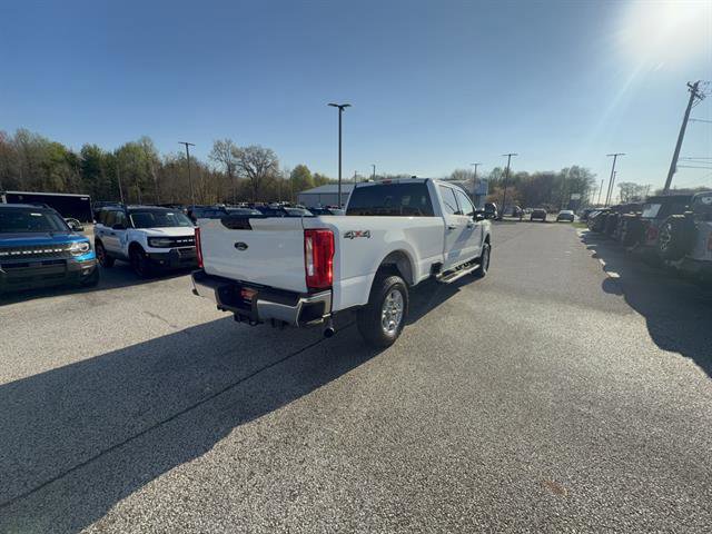 Certified 2025 Ford F250 XLT AWD/4WD image 5