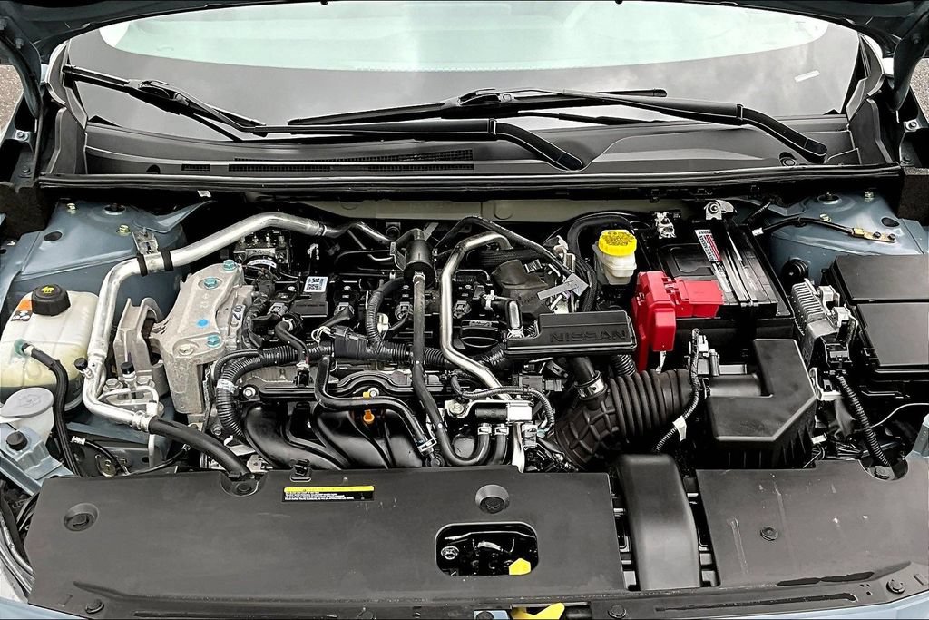 Used 2024 Nissan Sentra SR w/ SR Premium Package FWD image 33