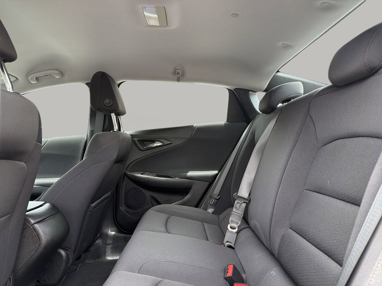 Used 2023 Chevrolet Malibu RS FWD image 16