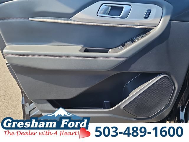 Certified 2025 Ford Explorer Active AWD/4WD image 15