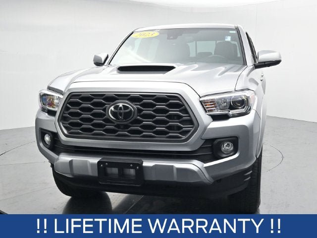 Used 2023 Toyota Tacoma TRD Sport w/ Advanced Technology Package AWD/4WD image 3