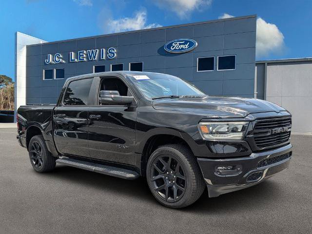Used 2024 RAM 1500 Laramie AWD/4WD image 1