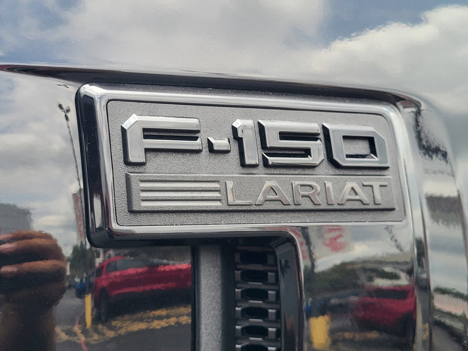 Certified 2025 Ford F150 Lariat w/ Equipment Group 501A Mid image 12