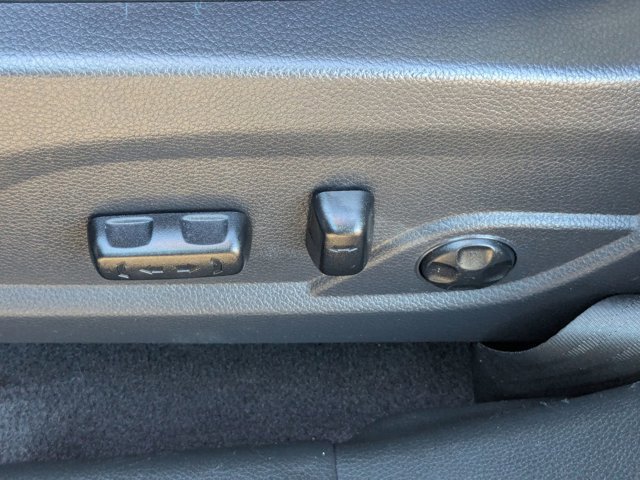 Used 2018 Hyundai Santa Fe Sport w/ 2.0T Ultimate Tech Package 05 image 18