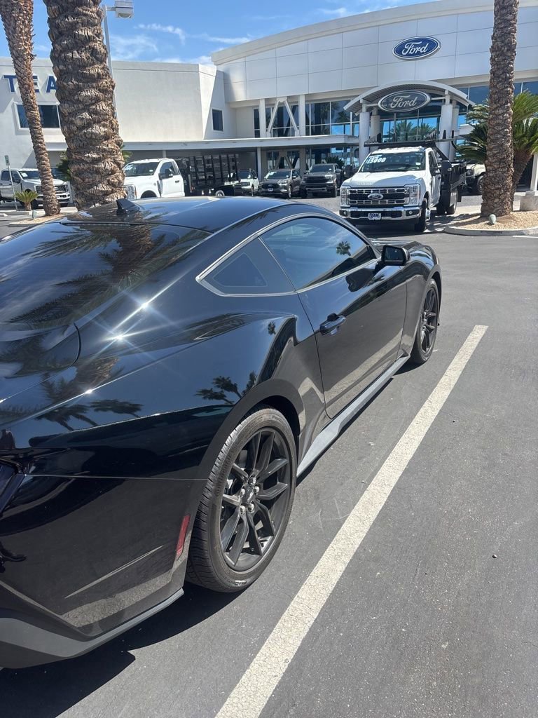 Certified 2025 Ford Mustang Premium RWD image 2