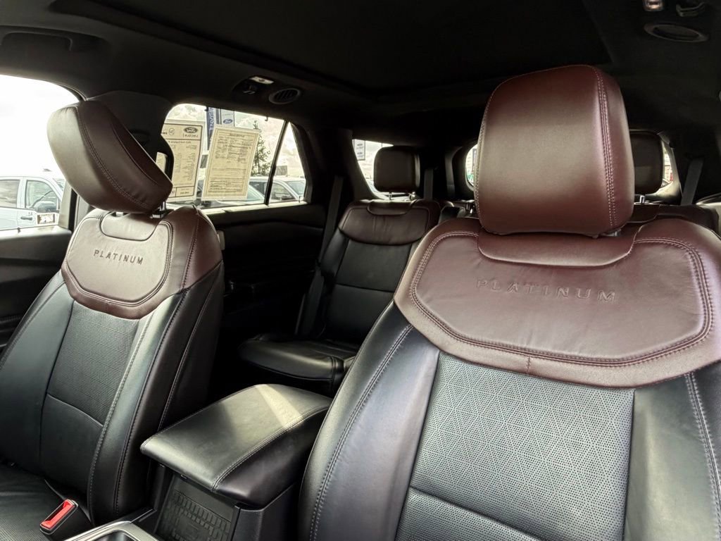 Certified 2023 Ford Explorer Platinum w/ Technology Package image 17