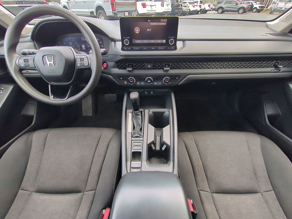 Used 2024 Honda Accord EX image 19