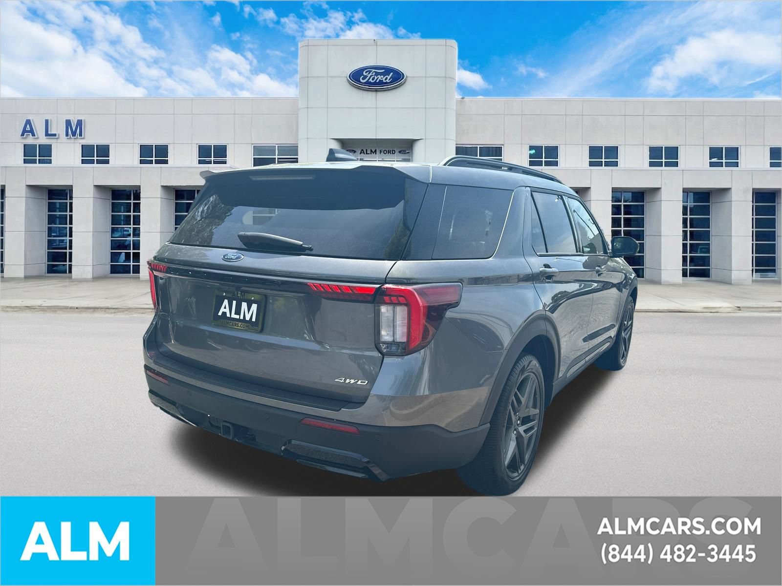 Certified 2025 Ford Explorer ST-Line w/ ST-Line Street Pack AWD/4WD image 5