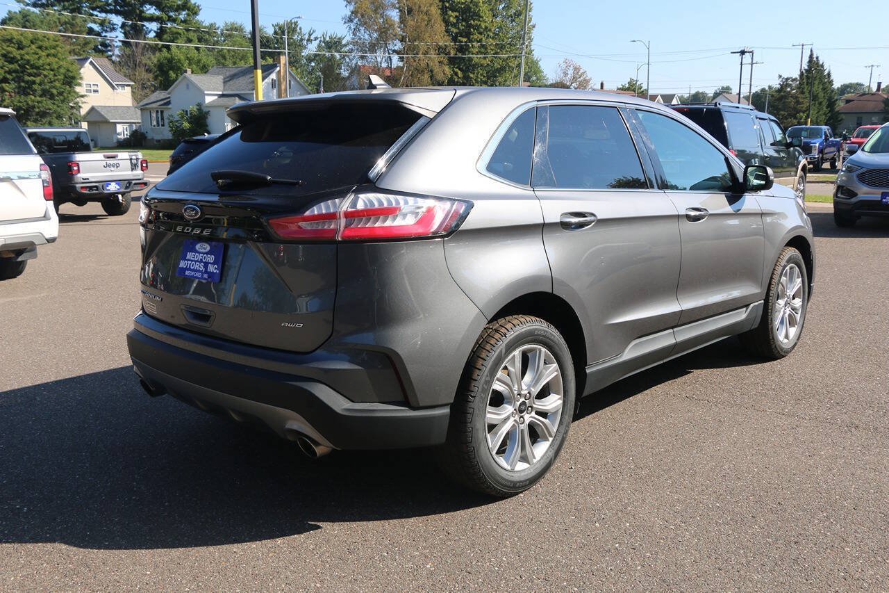 Certified 2024 Ford Edge Titanium AWD/4WD image 3