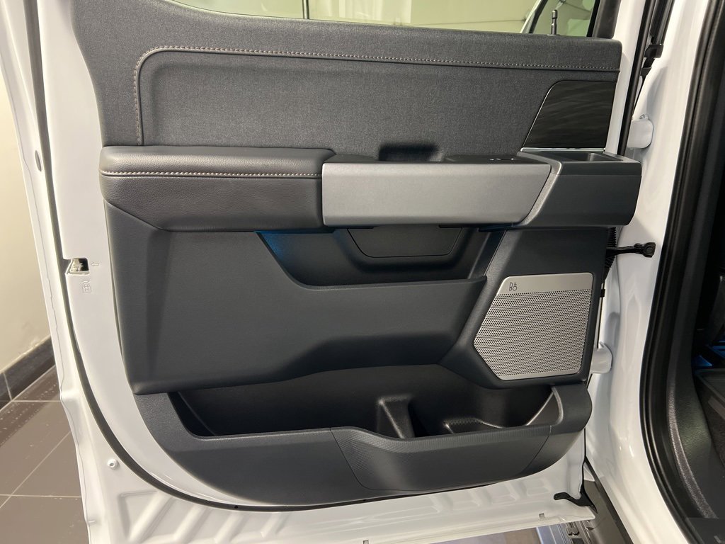 Certified 2025 Ford F150 Lightning Lariat image 34