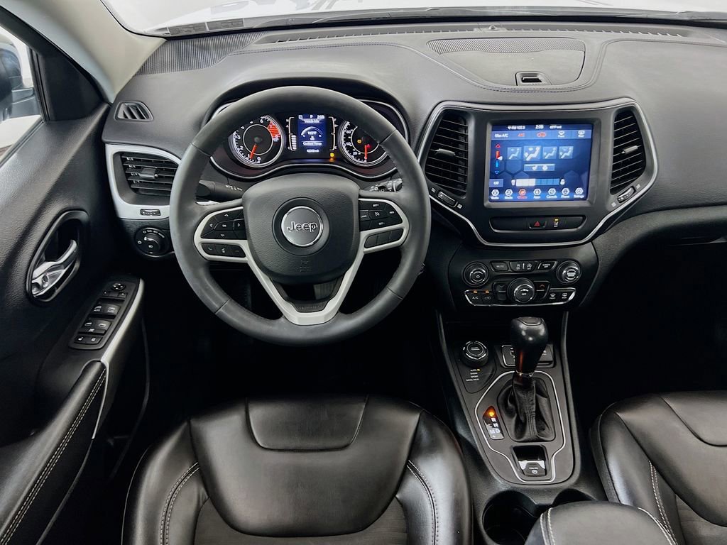 Used 2022 Jeep Cherokee Latitude image 22