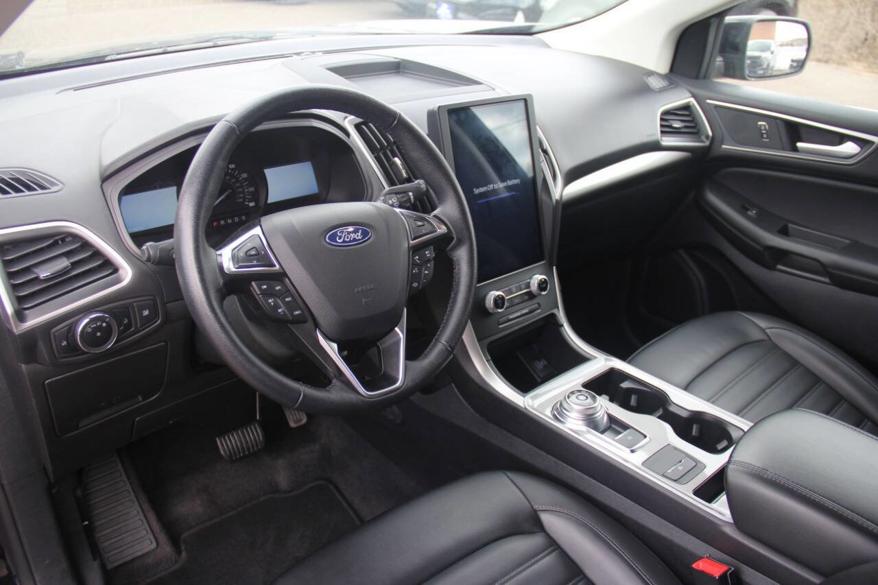 Certified 2024 Ford Edge SEL AWD/4WD image 26
