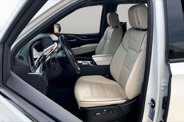 Used 2023 Cadillac Escalade Sport w/ Touring Package RWD image 8