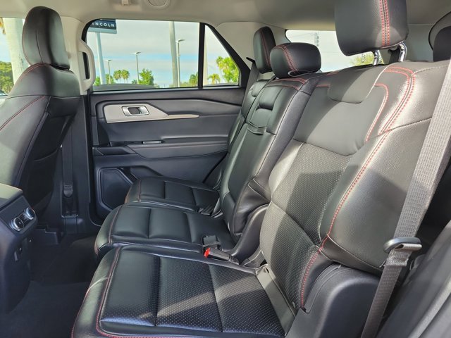 Certified 2025 Ford Explorer Active image 15