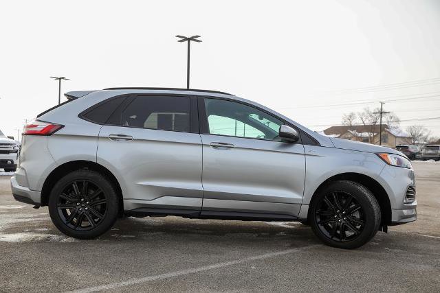 Certified 2022 Ford Edge ST-Line w/ Class II Trailer Tow Package image 8