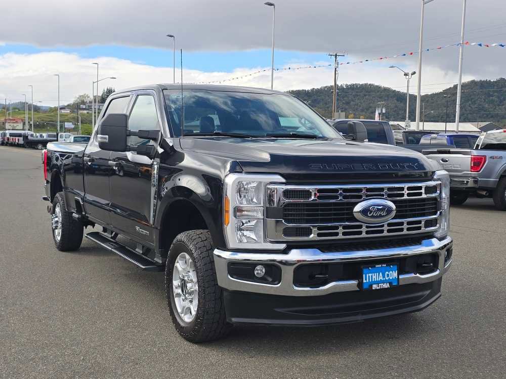 Certified 2025 Ford F350 XLT AWD/4WD image 7