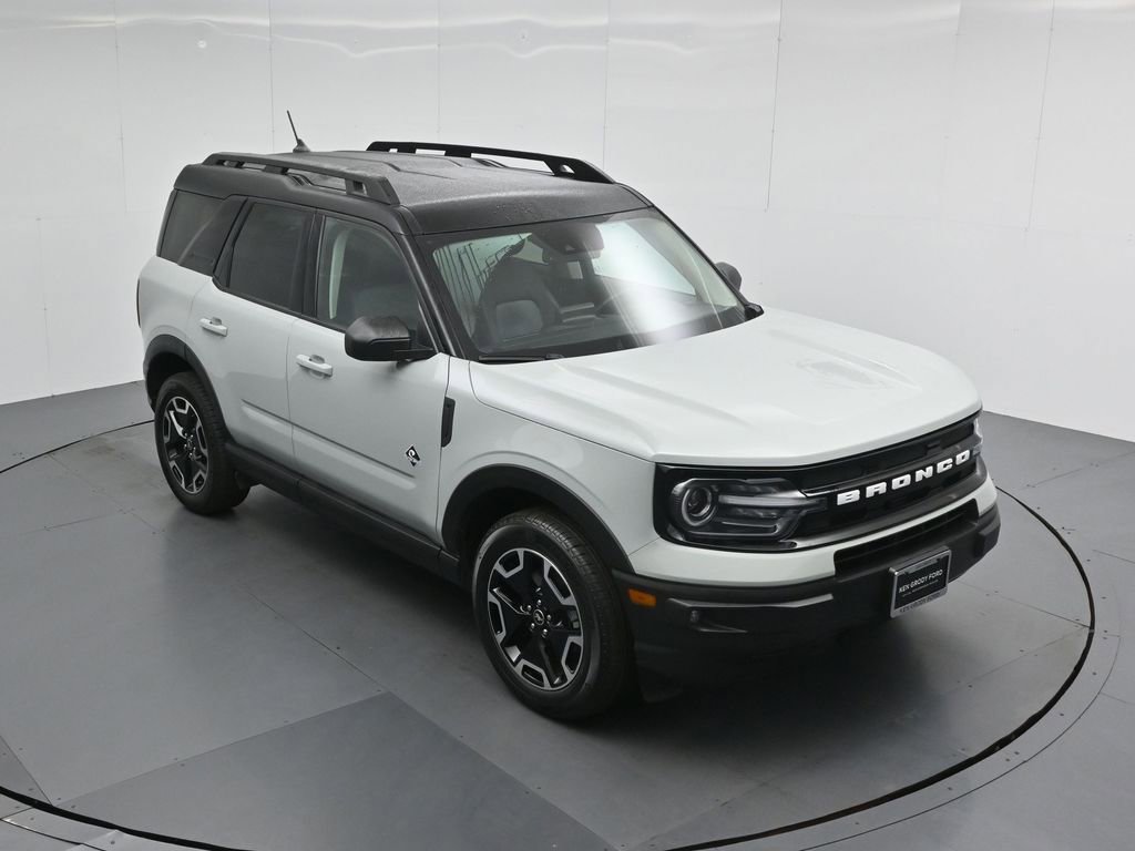 Certified 2023 Ford Bronco Sport Outer Banks image 41