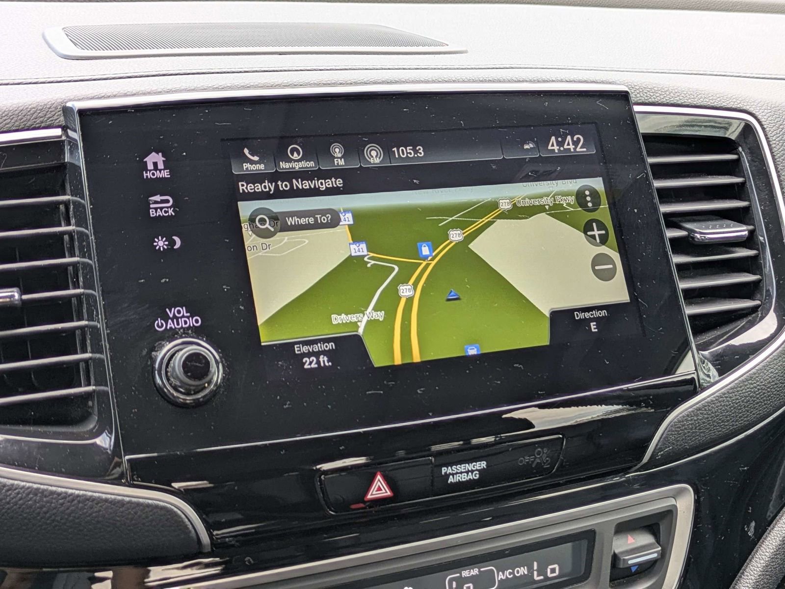 Used 2020 Honda Pilot Touring image 14