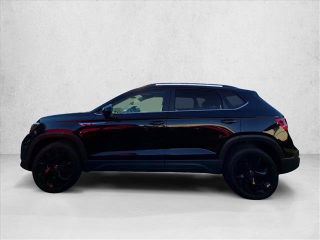 Used 2023 Volkswagen Taos SE w/ Black Wheel Package FWD image 8