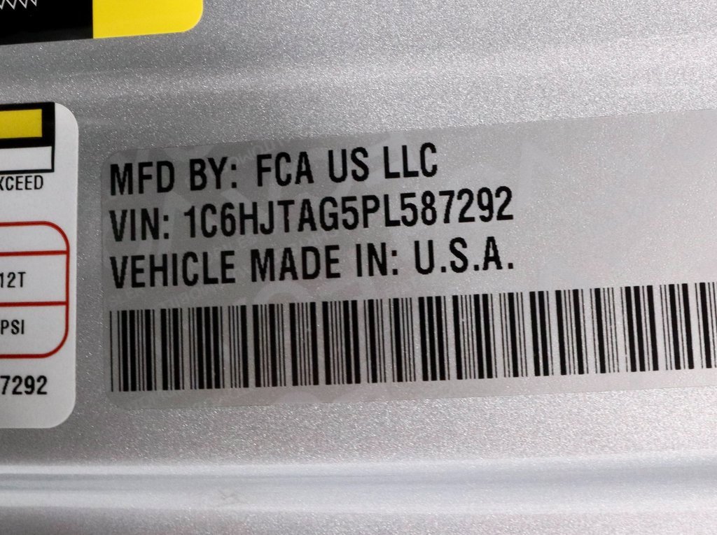 Used 2023 Jeep Gladiator Sport image 35