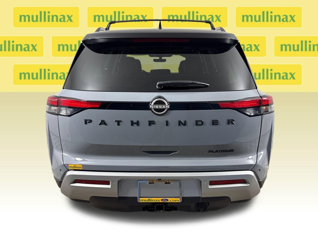 Used 2025 Nissan Pathfinder Platinum w/ Black Appearance Package FWD image 33