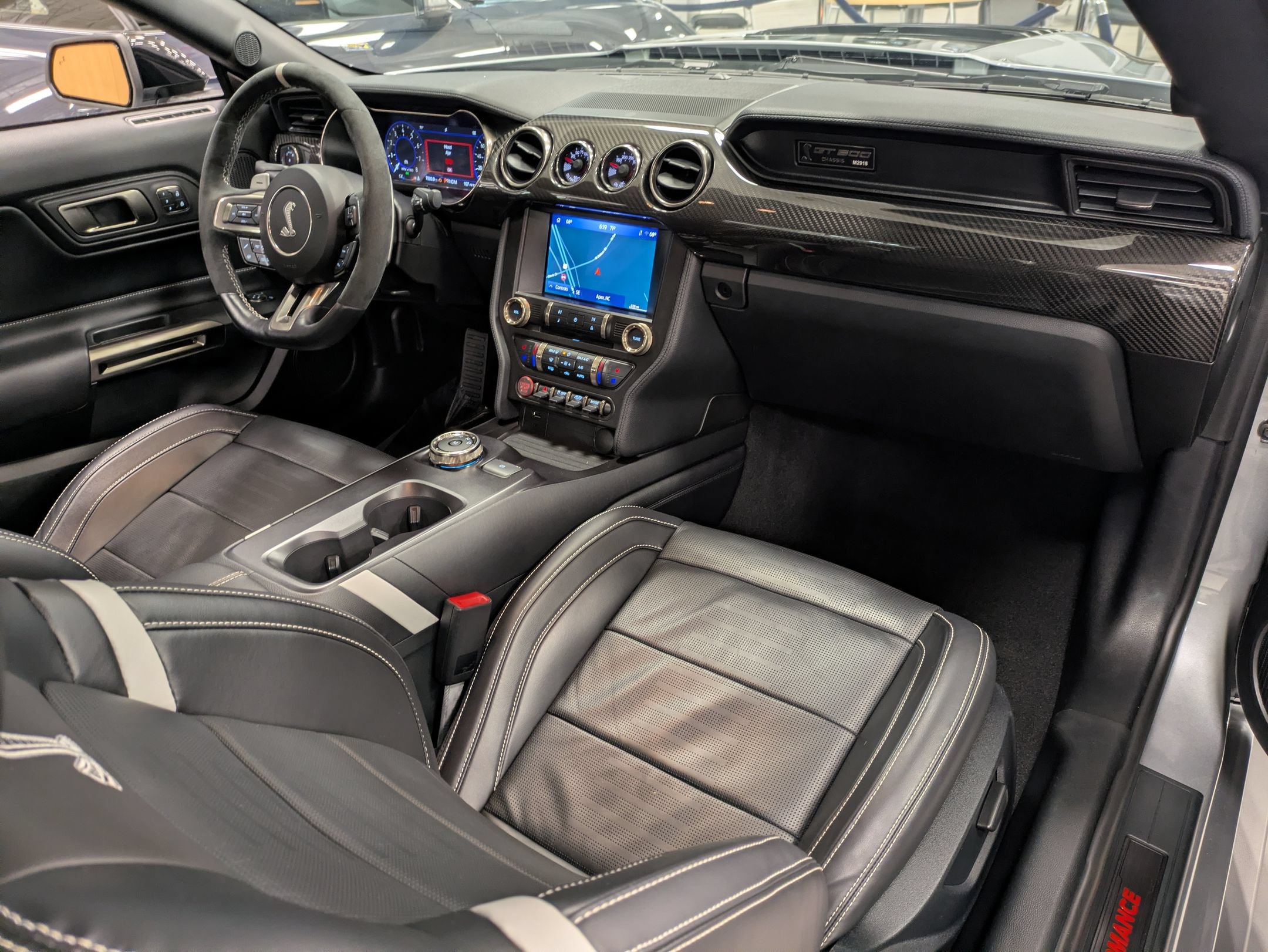 Certified 2021 Ford Mustang Shelby GT500 w/ Technology Package RWD image 32