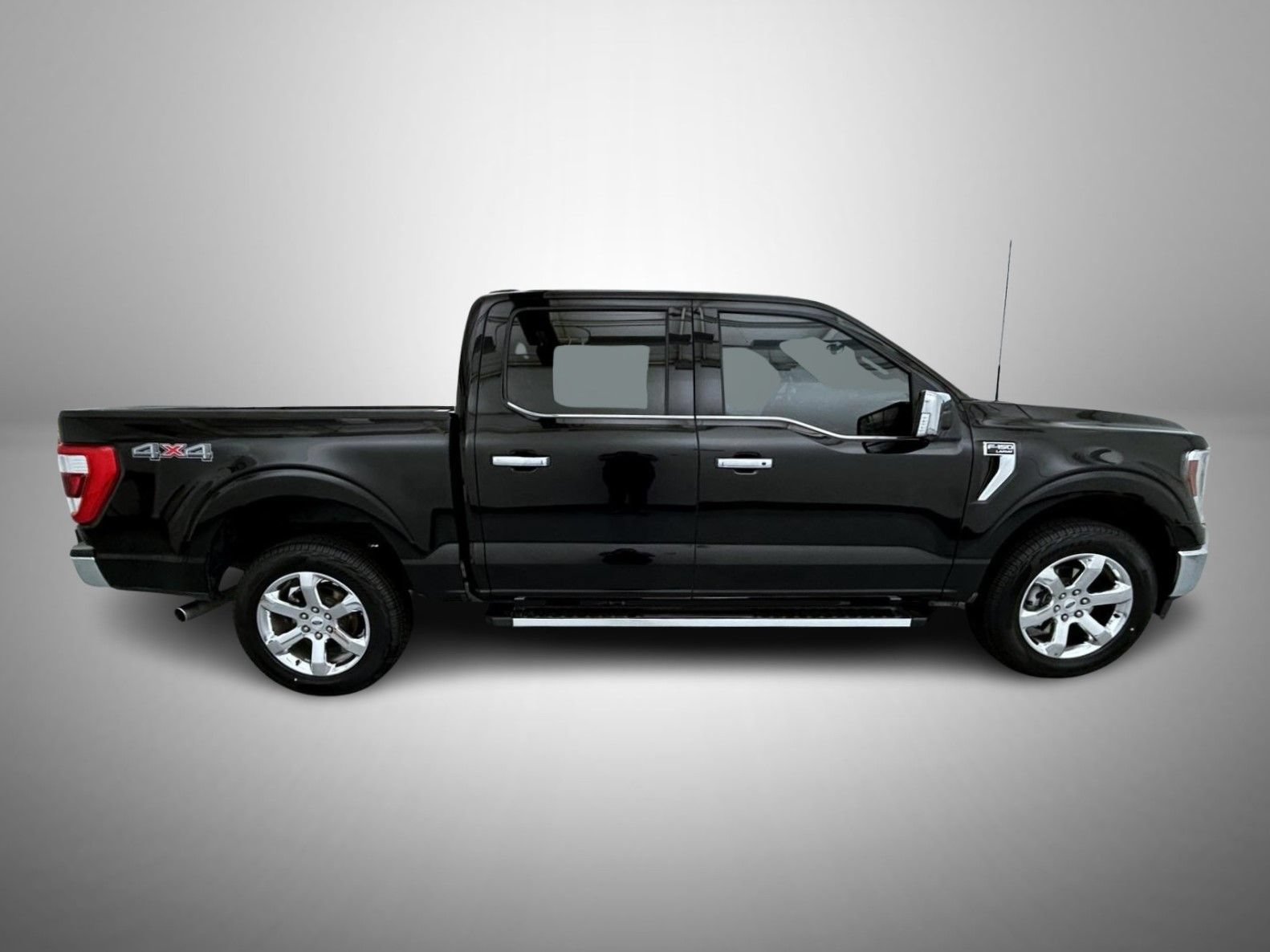 Certified 2023 Ford F150 Lariat w/ Equipment Group 502A High AWD/4WD image 4