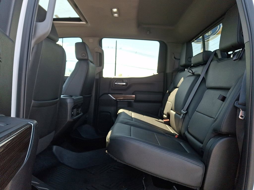 Used 2022 Chevrolet Silverado 1500 LT Trail Boss w/ Convenience Package II AWD/4WD image 10