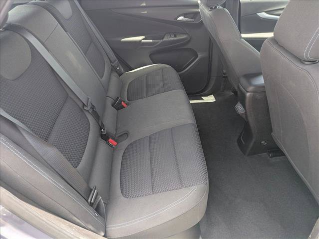Used 2023 Chevrolet Bolt EUV LT w/ Driver Confidence Package FWD image 18