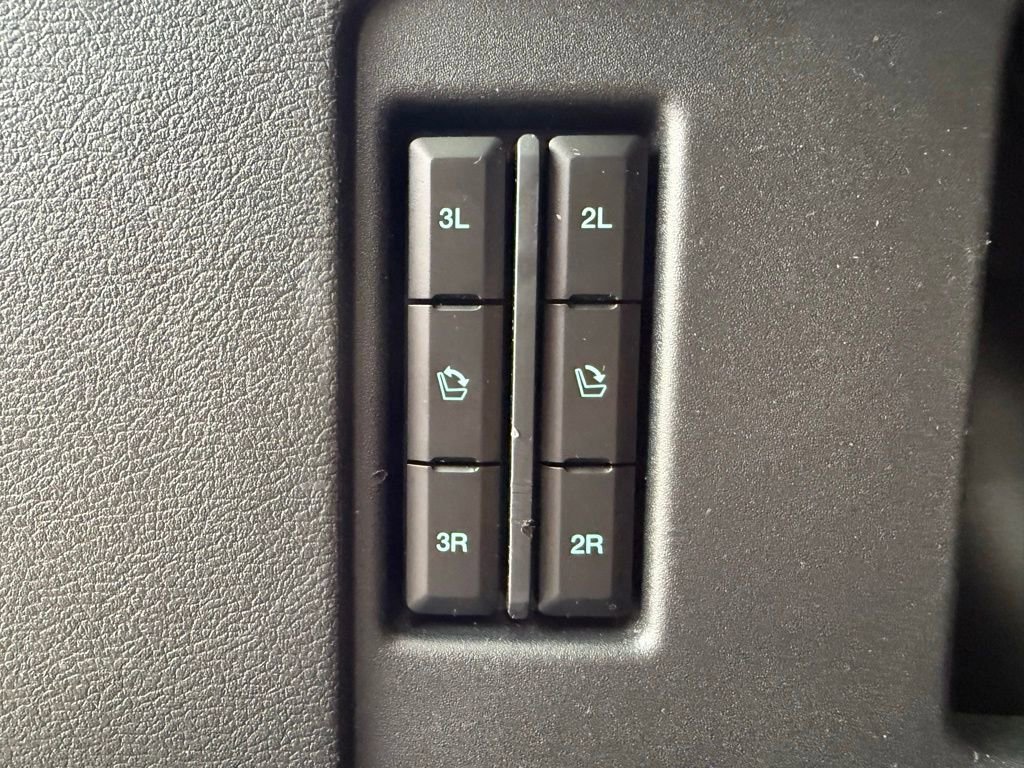 Certified 2022 Ford Expedition Max Platinum image 11