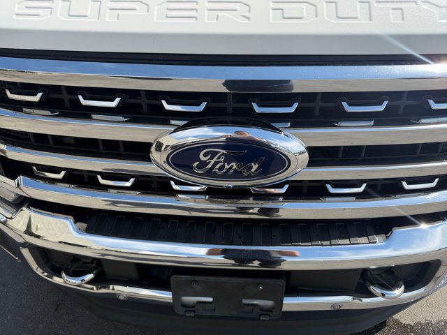 Certified 2023 Ford F350 Lariat w/ Lariat Ultimate Package AWD/4WD image 24
